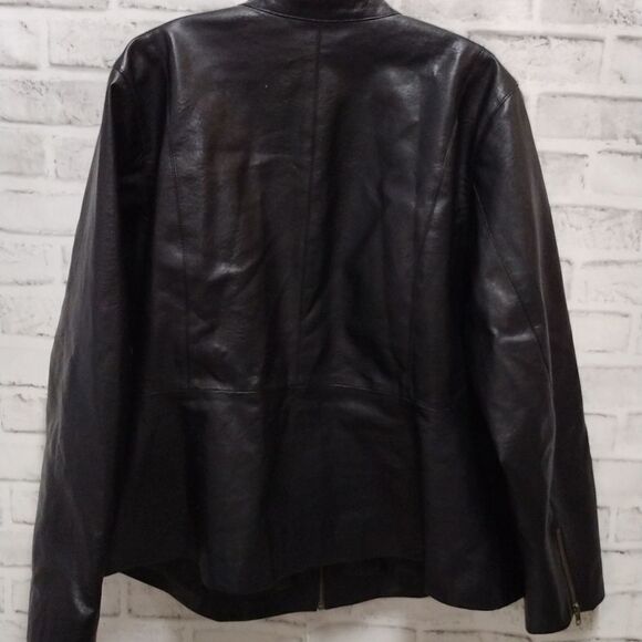 Colleen Lopez jacket - Picture 3 of 4